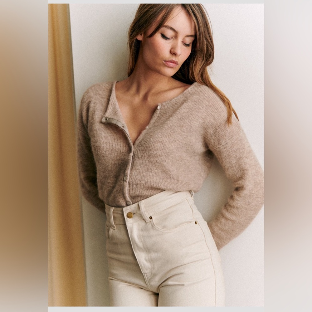 Sezane Gaspard Cardigan in Light beige